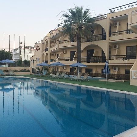 Hotel Margaret Kremastí Esterno foto