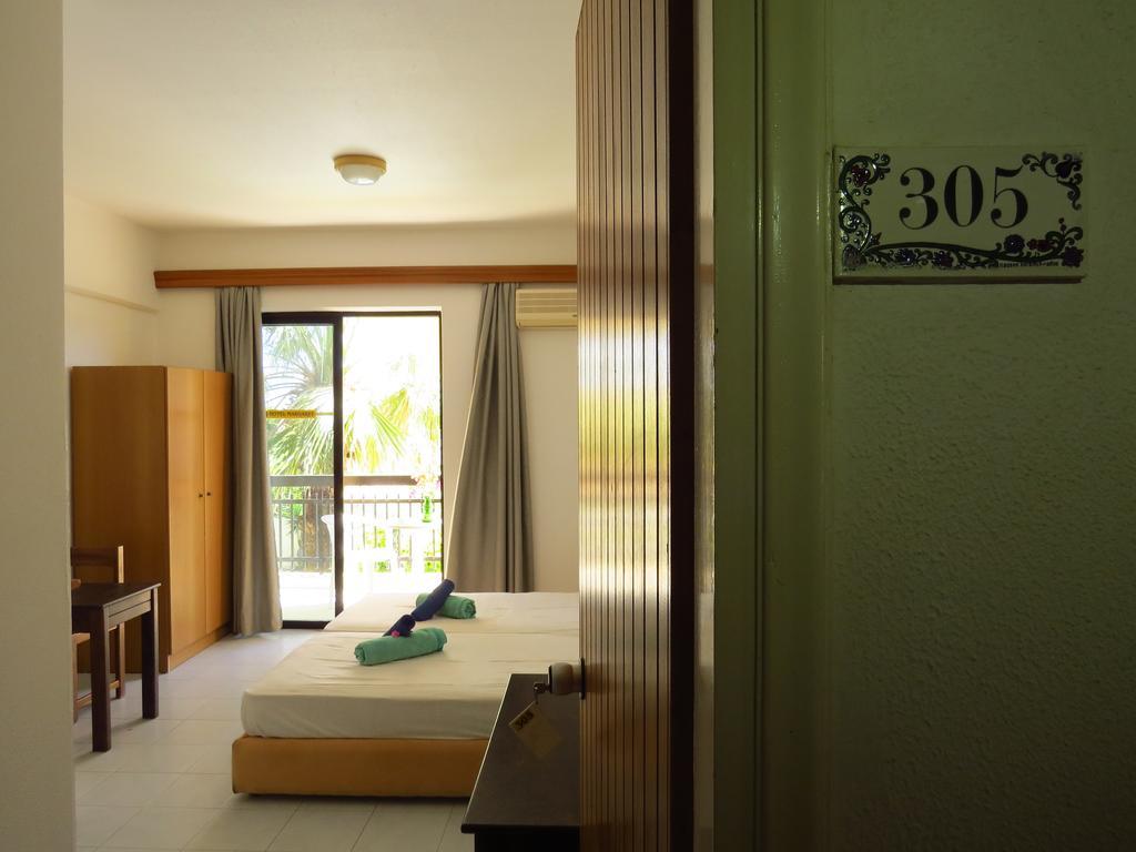 Hotel Margaret Kremastí Esterno foto
