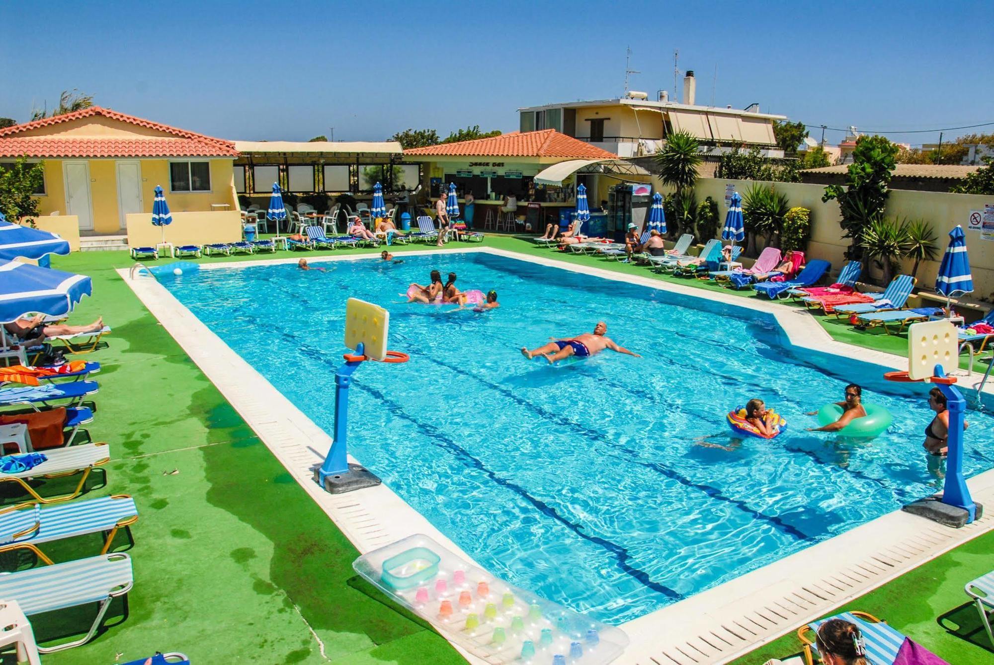 Hotel Margaret Kremastí Esterno foto